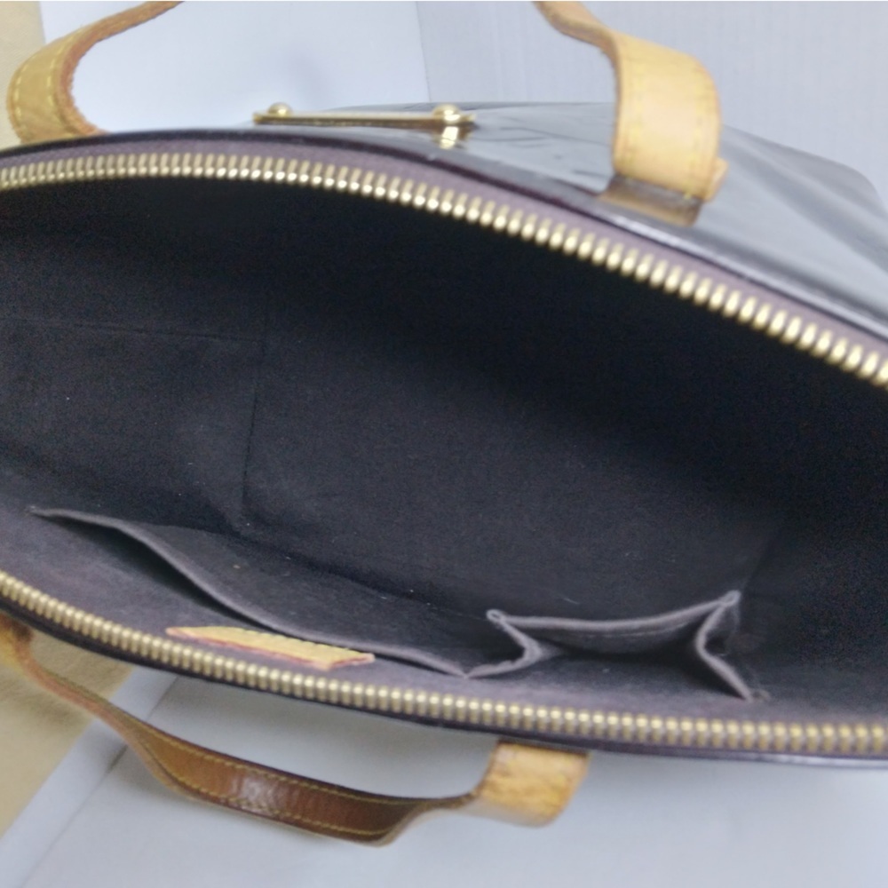 Authentic Louis Vuitton Monogram bag - Picture 6 of 7
